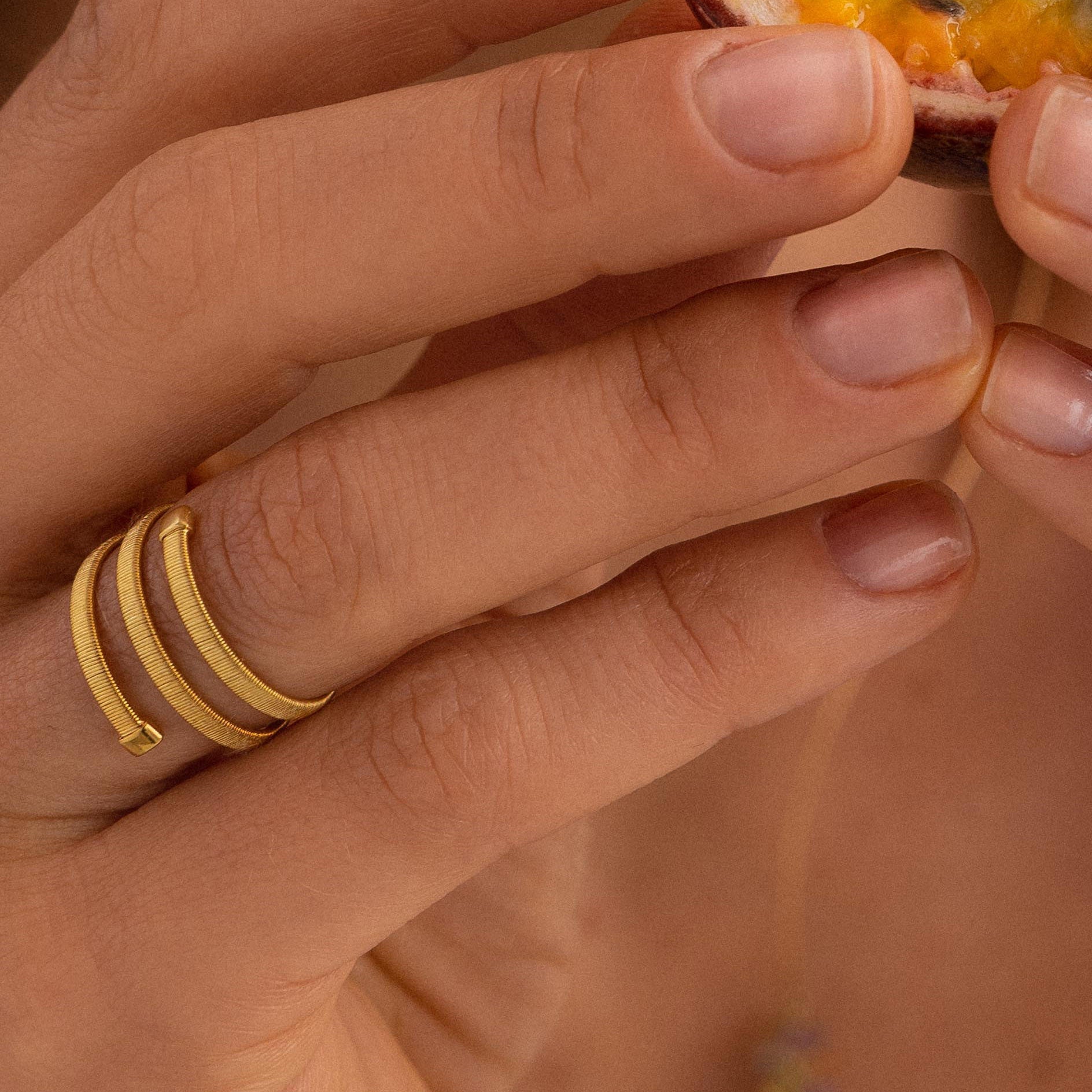 AURA ring 2 rows